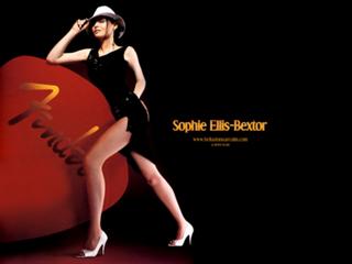 Sophie Ellis-Bextor feet photo thumbnail