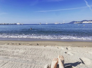Sophie Ellis-Bextor feet photo thumbnail
