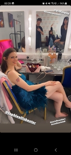 Sophie Ellis-Bextor feet photo thumbnail