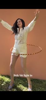 Sophie Ellis-Bextor feet photo thumbnail