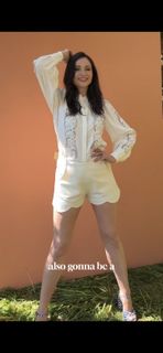 Sophie Ellis-Bextor feet photo thumbnail