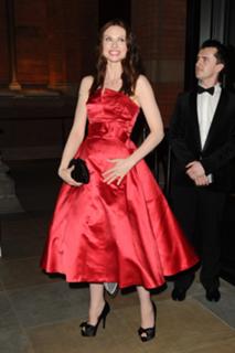 Sophie Ellis-Bextor feet photo thumbnail
