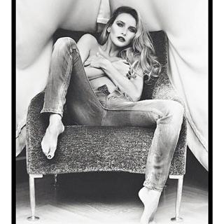 Sophie Hermann feet photo 7