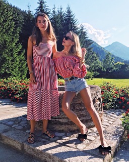 Sophie Hermann feet photo 6