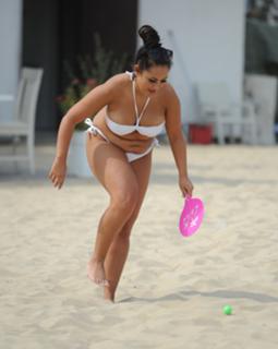 Sophie Kasaei feet photo 16