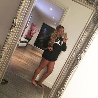 Sophie Kasaei feet photo 4
