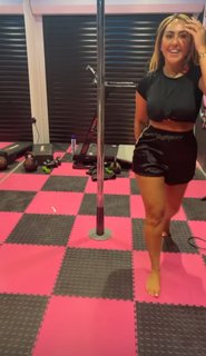Sophie Kasaei feet photo 6