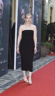 Sophie Lowe feet photo 2