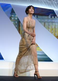 Sophie Marceau feet photo thumbnail