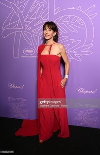 Sophie Marceau feet photo thumbnail
