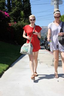 Sophie Monk feet photo thumbnail