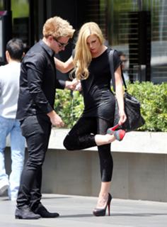 Sophie Monk feet photo thumbnail