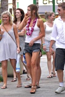 Sophie Monk feet photo thumbnail