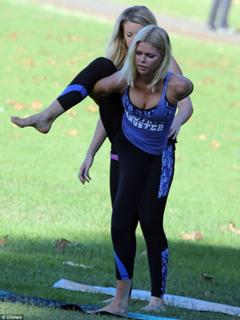 Sophie Monk feet photo thumbnail