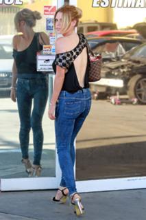 Sophie Monk feet photo thumbnail