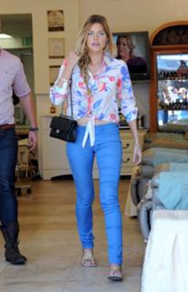 Sophie Monk feet photo thumbnail