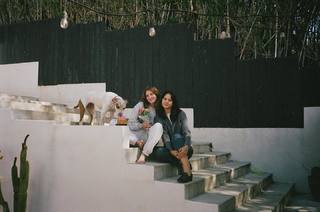 Sophie Nélisse feet photo thumbnail