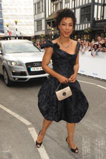 Sophie Okonedo feet photo 6