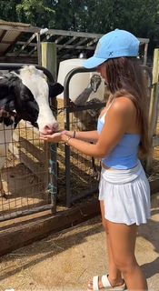 Sophie Rain feet photo thumbnail