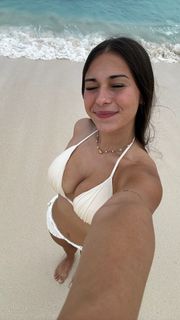 Sophie Rain feet photo thumbnail