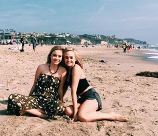 Sophie Reynolds feet photo 2