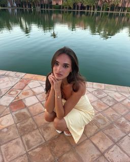 Sophie Rothschild feet photo 17