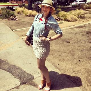 Sophie Simmons feet photo thumbnail