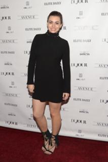 Sophie Simmons feet photo thumbnail