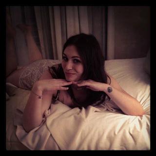 Sophie Simmons feet photo thumbnail