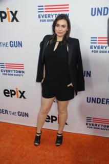 Sophie Simmons feet photo thumbnail