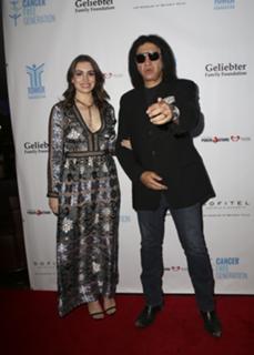 Sophie Simmons feet photo thumbnail