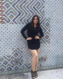 Sophie Simmons feet photo thumbnail