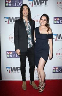 Sophie Simmons feet photo thumbnail