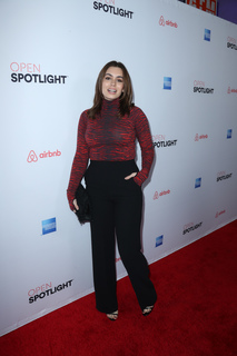 Sophie Simmons feet photo thumbnail