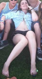 Sophie Simmons feet photo thumbnail