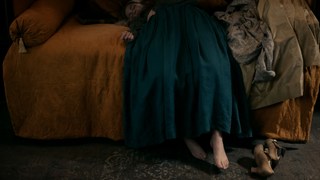 Sophie Skelton feet photo 11