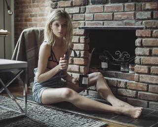 Sophie Sumner feet photo 15