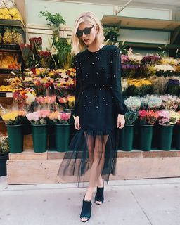 Sophie Sumner feet photo 3