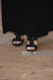 Sophie Sumner feet photo 5