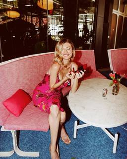 Sophie Sumner feet photo 2