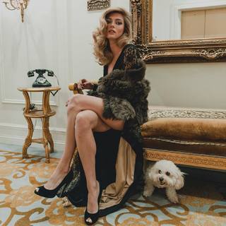 Sophie Sumner feet photo 18