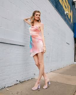 Sophie Sumner feet photo 12