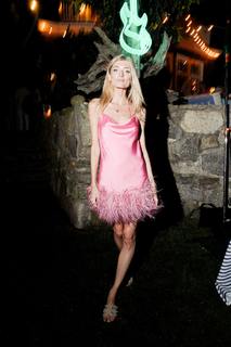 Sophie Sumner feet photo 6