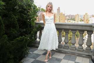Sophie Sumner feet photo 16