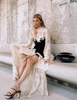 Sophie Sumner feet photo 7