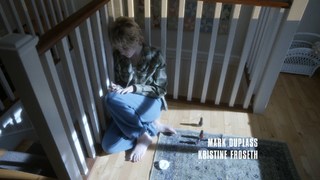 Sophie Thatcher feet photo thumbnail