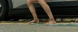 Sophie Thatcher feet photo thumbnail
