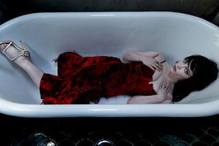 Sophie Thatcher feet photo 2