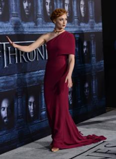 Sophie Turner feet photo thumbnail