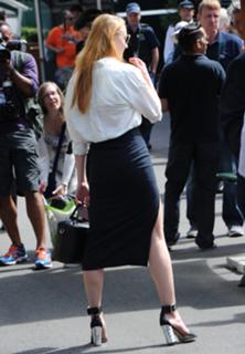Sophie Turner feet photo thumbnail